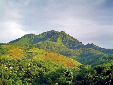 Gunung Manglayang
